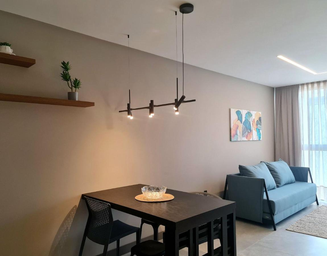 Seasons Bc * Balneario Camboriu